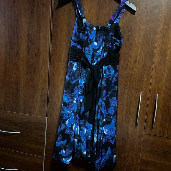 Flattering empire cut dress - Picture 5 of 5